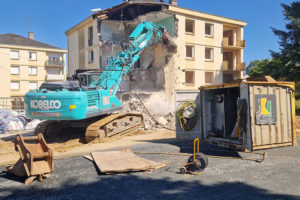 Démolition logements collectifs-avrille-1